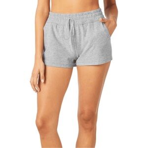 Beyond Yoga Worked Up Light Grey Short, Small
